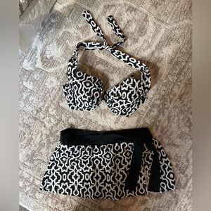 Tommy Bahama Bikini Set with Skirt Bottom